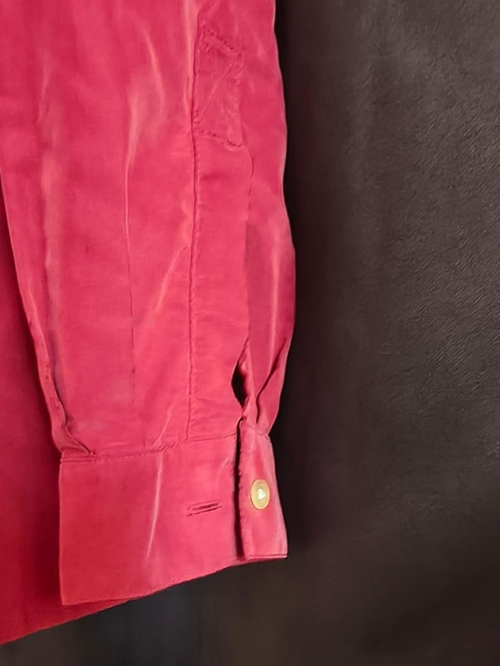 Liz Claiborne Womens Button-Down Shirt in Berry - Picture 5 of 5